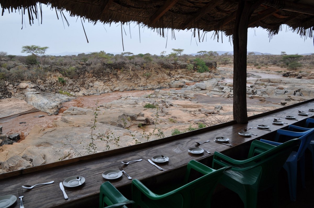 samburu lion cave